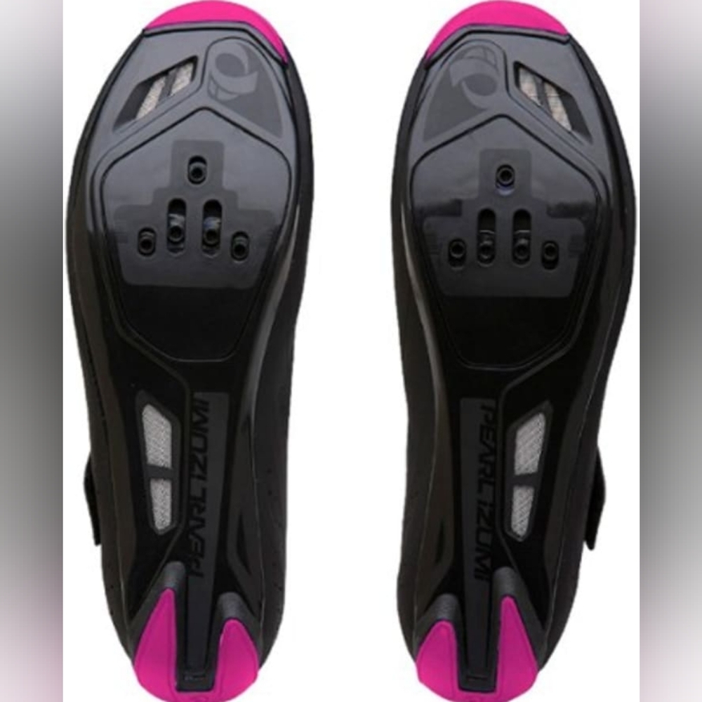 Pearl Izumi V5 Studio Cycling Shoes with Shimano Cleats - Picture 2 of 10
